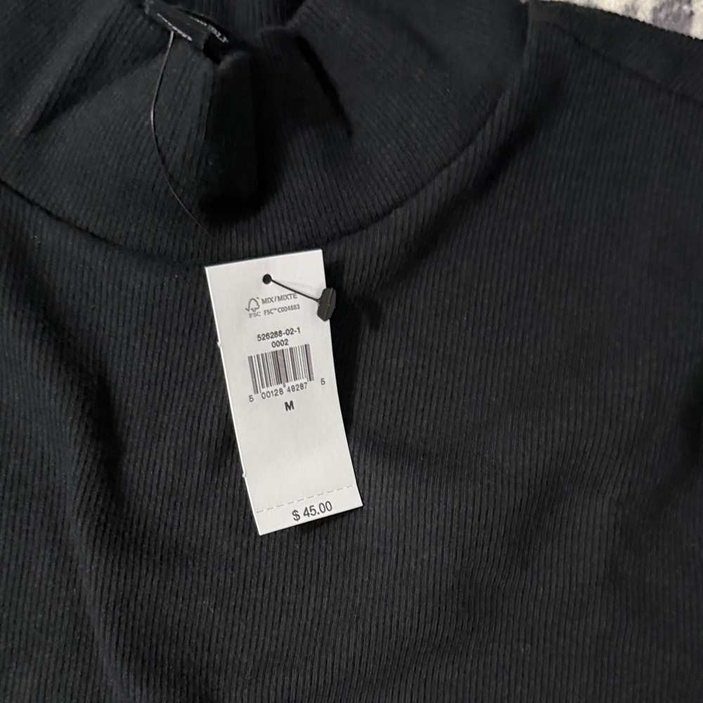 Banana Republic Black Turtleneck Sweater - Picture 2 of 8